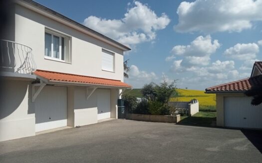 Maison individuelle avec piscine