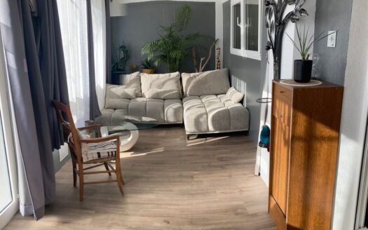Rare appartement vue marina proche plage avec garage communiquant