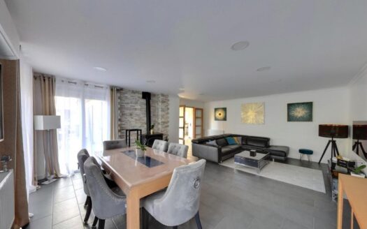 Maison avec appartement indépendant