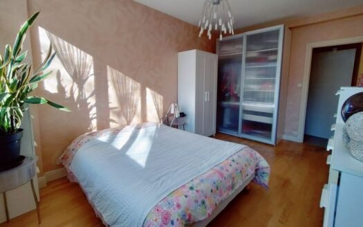 Appartement T2 60m² haut de Montchapet avec garage