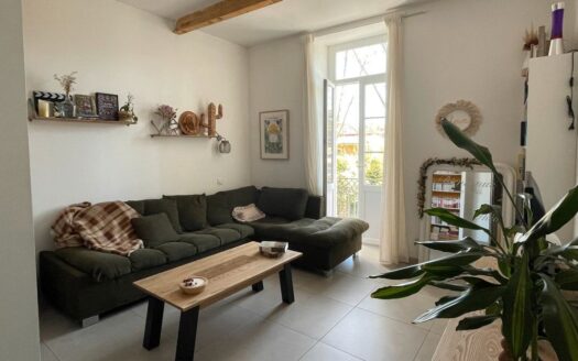 Appartement T4 lumineux de 99,39 m² à Gajan – Un cadre de vie paisible à proximité de Nîmes et