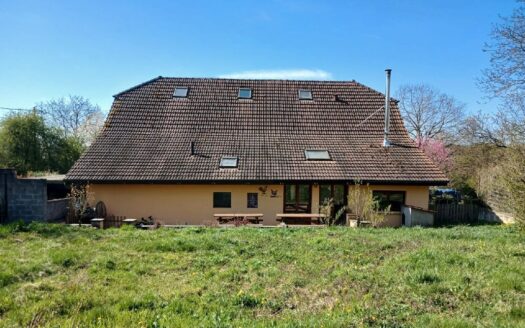 Maison 250m² avec importants travaux de structure à prévoir