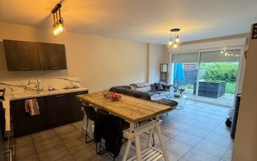 Maison paisible 5 pièces à 230.000