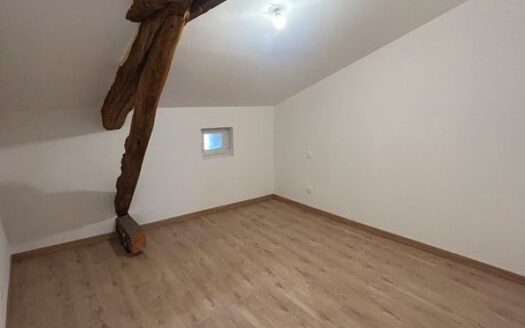 Vend Appartement T4