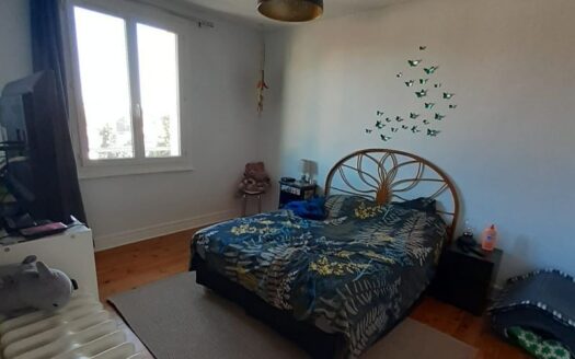 Appartement à vendre – Clermont – 78m² + place parking privative