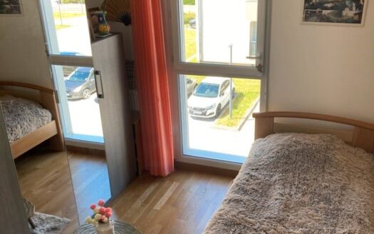 Rare sur le secteur : 3 pièces lumineux avec ascenseur, balcon et grand garage