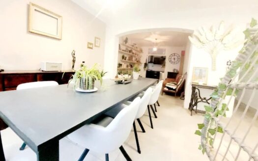 Maison semi-individuelle de 218 m2