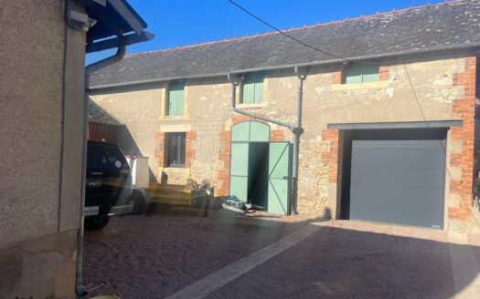Maison de caractère avec dépendances