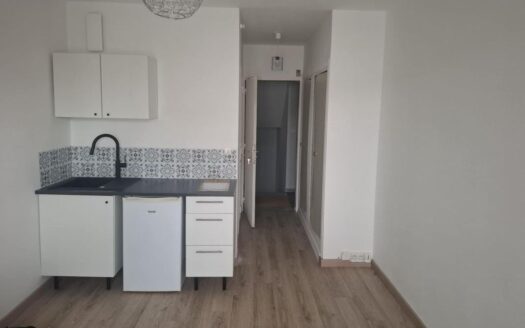 Vend studio 18 m2
