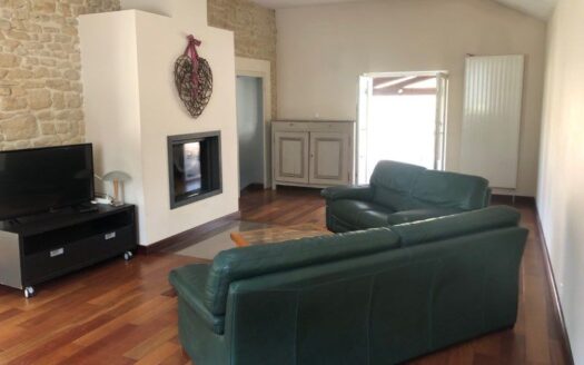 Vend en direct superbe maison de maître 2 sdb 4 chambres + grand sous sol