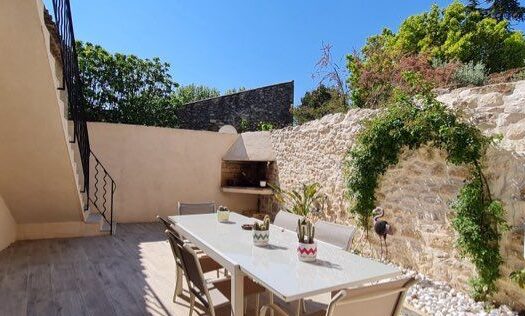 1/3  Maison de village 127m2 hors agence