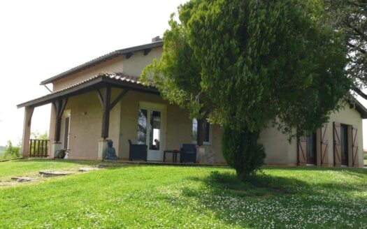 Aubin – maison – t7 – 145 m2 – jardin 1 781 m2 – double garage – vue – 260 000