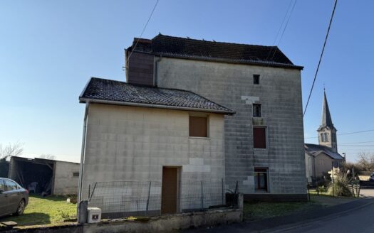 Maison mittoyenne Ainvelle proche Saint Loup (70)
