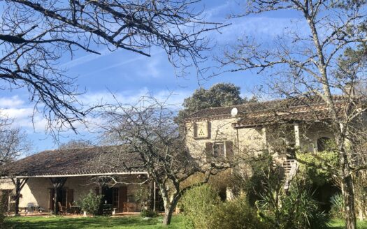 Chambres d’hôtes où Gîte dans une grande ferme rénovée