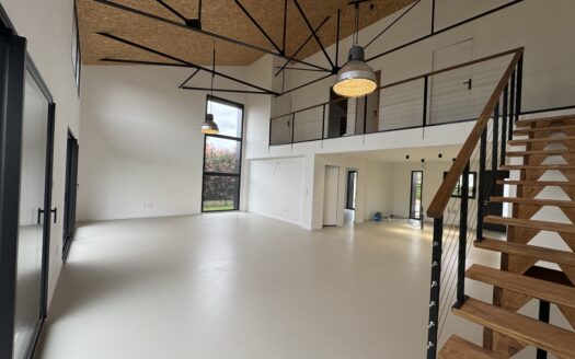 À vendre – Batîment – Bouguenais Les Couëts