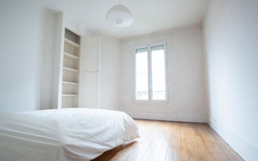 Appartement 3 pièces 3e étage 55 m² Montsouris lumineux – charme de l’ancien