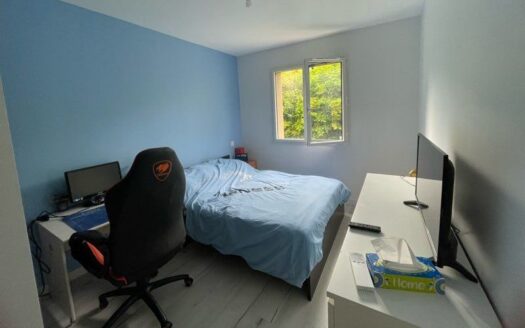 Maison contemporaine 4 chambres – 102 m² – Terrain arboré de 1000 m²