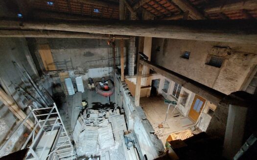 Maison/grange à rénover
