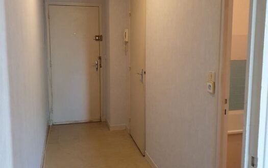 Studio t1 bis