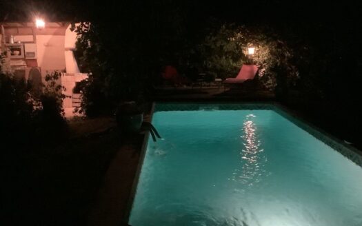 Maison 2 appartements, jardin piscine 168m²