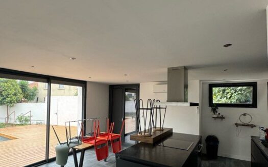 Maison de famille – ensoleillée – Quartier Ultra Calme