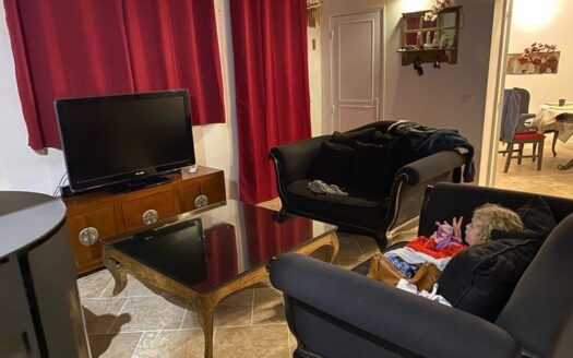 Ensemble immobilier maison + logement