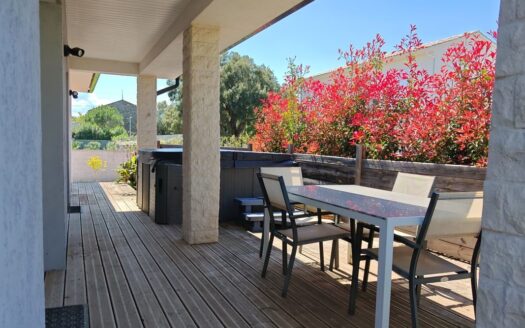 Maison moderne 120m2 sur MORTA à Prunelli di Fiumoorbo