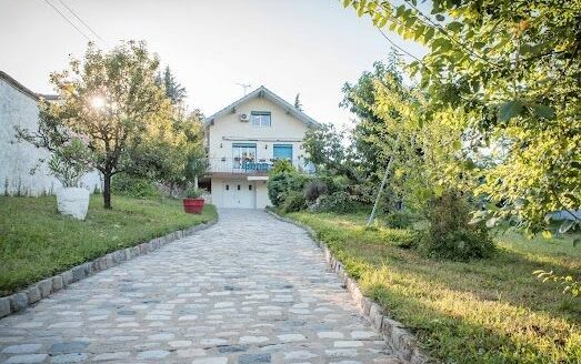 Vente maison de 230 m2 totalement rénovée