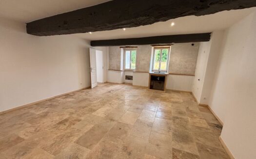 DIRECT PROPRIÉTAIRE* Ensemble de 3 lots: 2 maisons T2 et un garage avec étage transformable en
