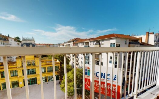 RARE – Magnifique T5 Lyon 3 Avenue Lacassagne