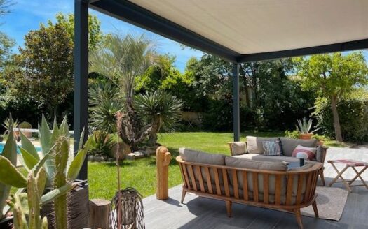 VILLA BOUILLARGUES 183m² 4 CH