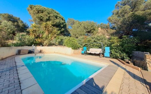 Propriété 150m2 avec piscine