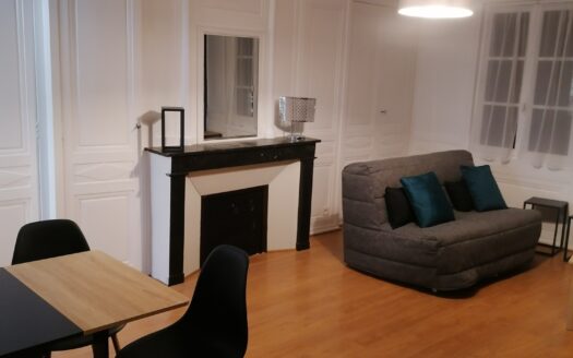 Chartres centre – Studio 29 m² loué – Idéal investisseur