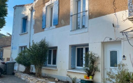 Maison de village st saturnin