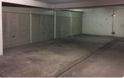 Garage idéalement situé a la croisette