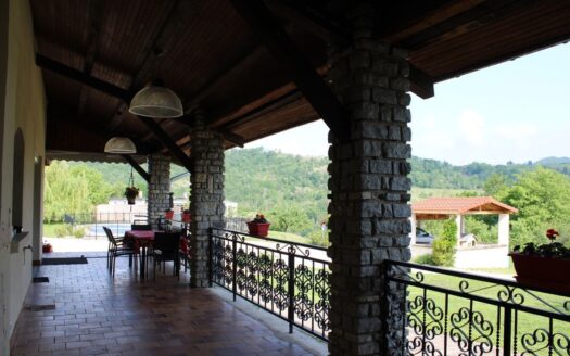 Maison 12 pièces 292 m2