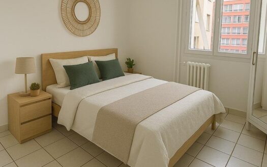 À vendre : Appartement T3 – 75 m² – Ascenseur – Avenue des Pupilles, Aurillac – 95 000