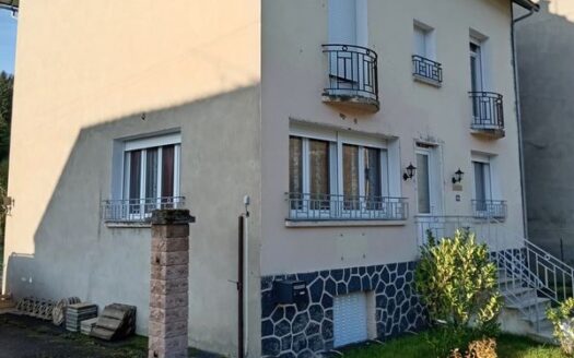 Immeuble ou grande maison