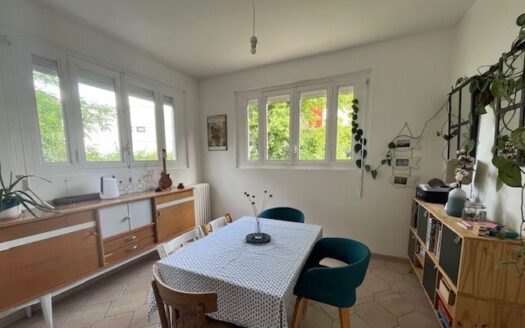 Maison familiale non mitoyenne – quartier Caudéran – Stéhélin – Les Pins Francs