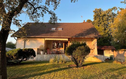 Maison 147m² sur terrain arboré de 1800m²