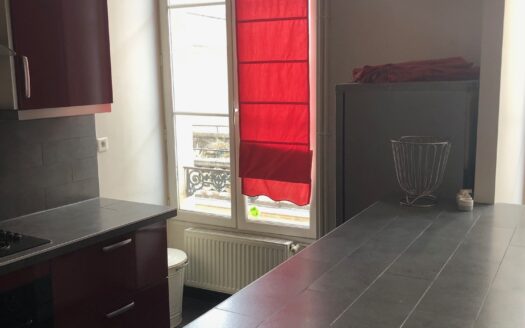 T2 de charme 60 m² Coeur de Bordeaux