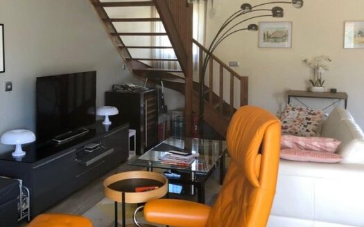 Maison + Dépendance à vendre