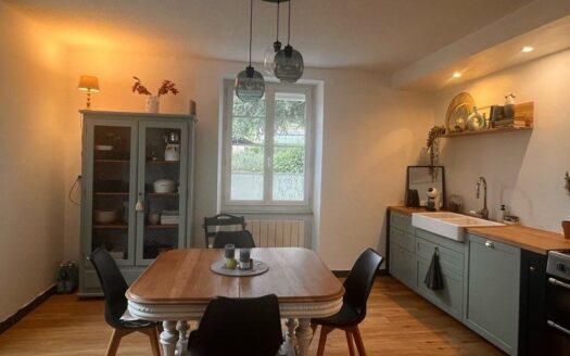 Maison 150m2 + appartement + 75m2 garages