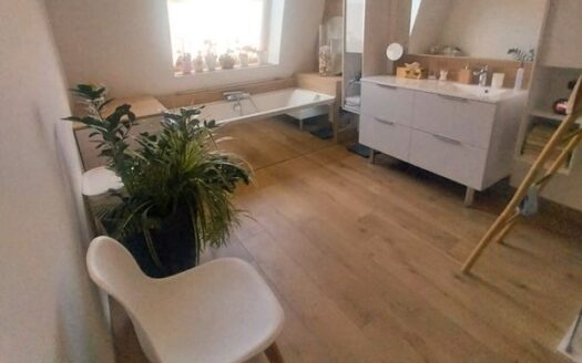 BEAU PAVILLON SEMI PLAIN PIED – 4 chambres – 150 m2