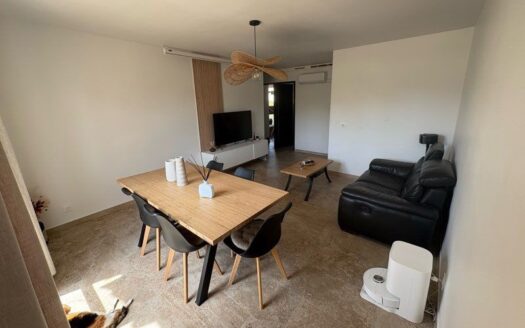 Appartement t4 traversant
