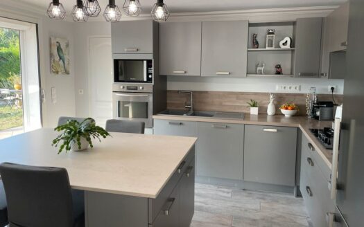Maison 6 pièces – 120 m²