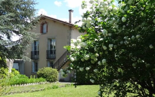 Maison avec jardin
